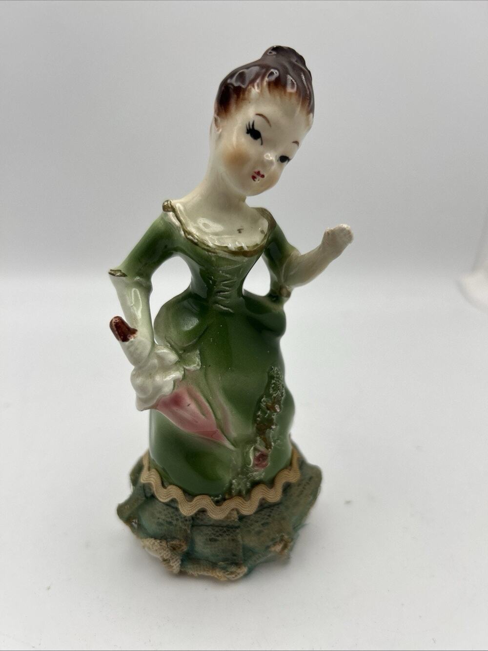 vintage porcelain lady figurine. Collectable.